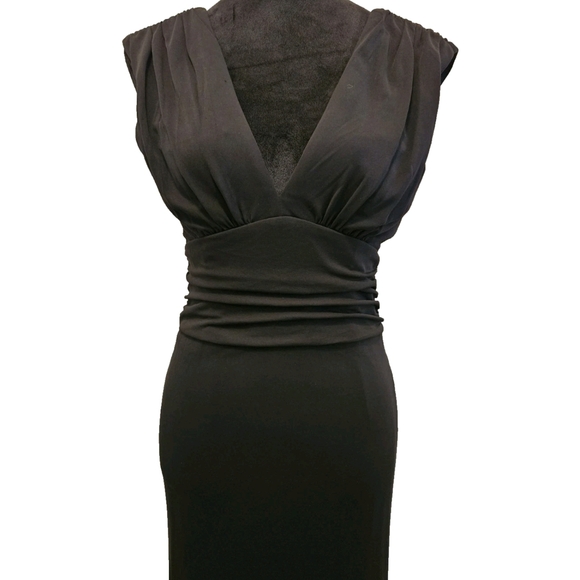 Beautiful Black Elegant Black Evening Gown-Size 4 - Picture 6 of 17